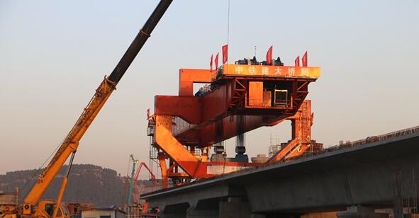 濟(jì)寧段魯南高鐵.jpg 濟(jì)寧段魯南高鐵.jpg