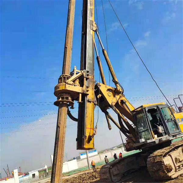 旋挖鉆機(jī)施工案例—XR280D和XR240E.jpg 旋挖鉆機(jī)施工案例—XR280D和XR240E.jpg