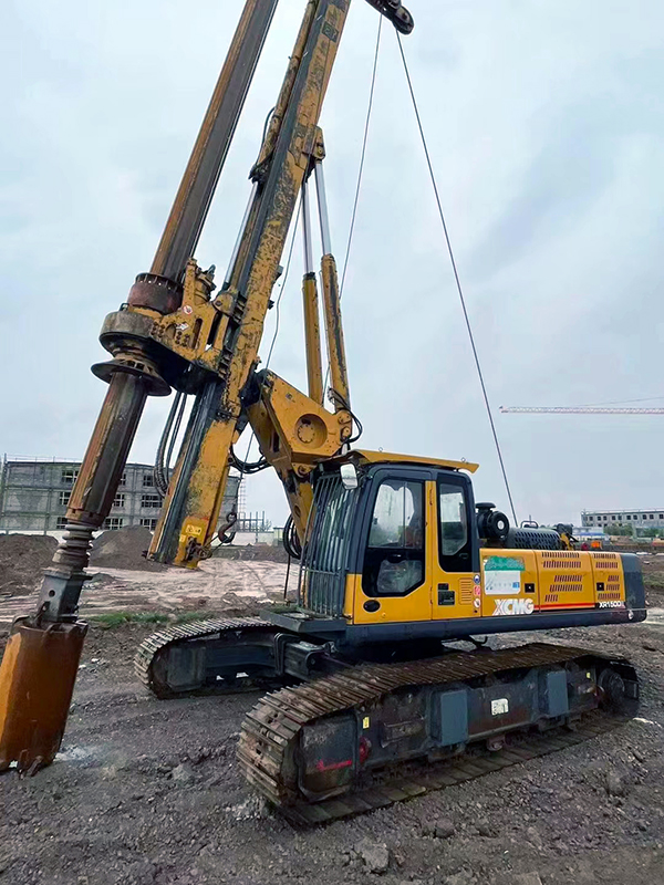 旋挖鉆機成孔的具體操作步驟.jpg 旋挖鉆機成孔的具體操作步驟.jpg